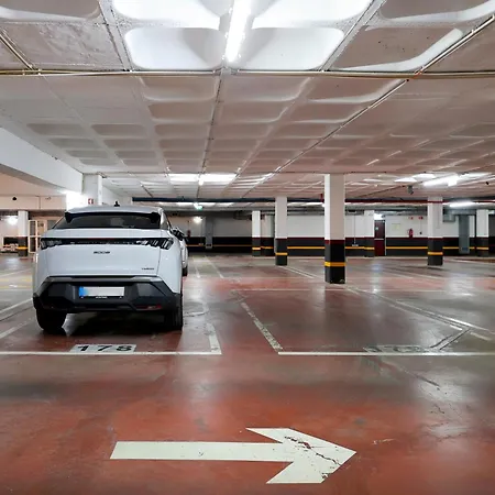 Skyzen - Walking, Mountain&river View Apartment *