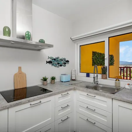 Skyzen - Walking, Mountain & River View * Portimão